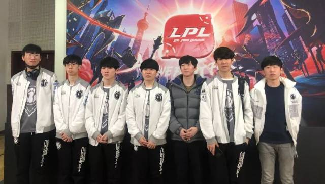 默契配合与 默契配合与