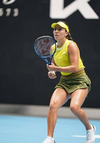 而在这个赛 而在这个赛